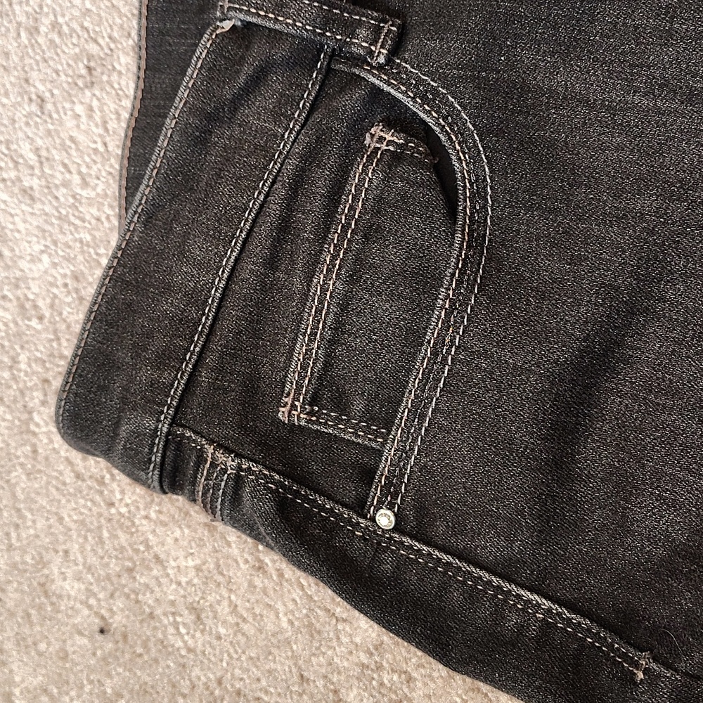WHBM Women's Noir Slim Ankle Black Jeans Size 14 - Picture 3 of 10